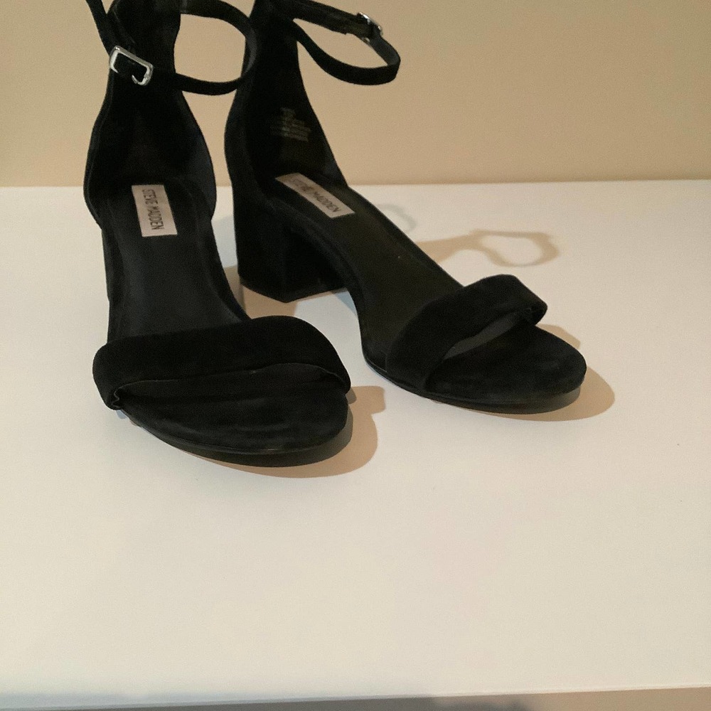 Steve Madden ireene black suede chunky heel sandal - Picture 4 of 6
